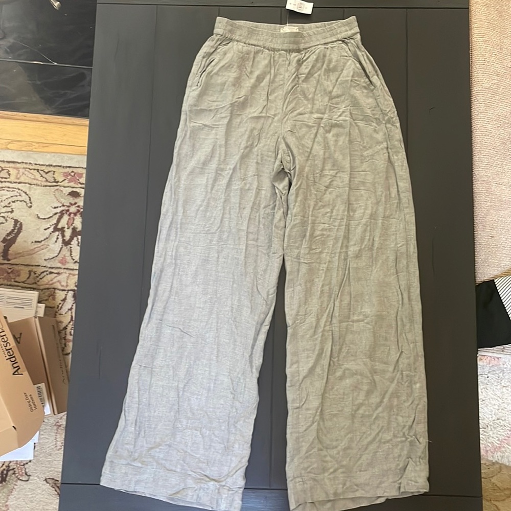 Lou & Grey Wide Leg Pants
